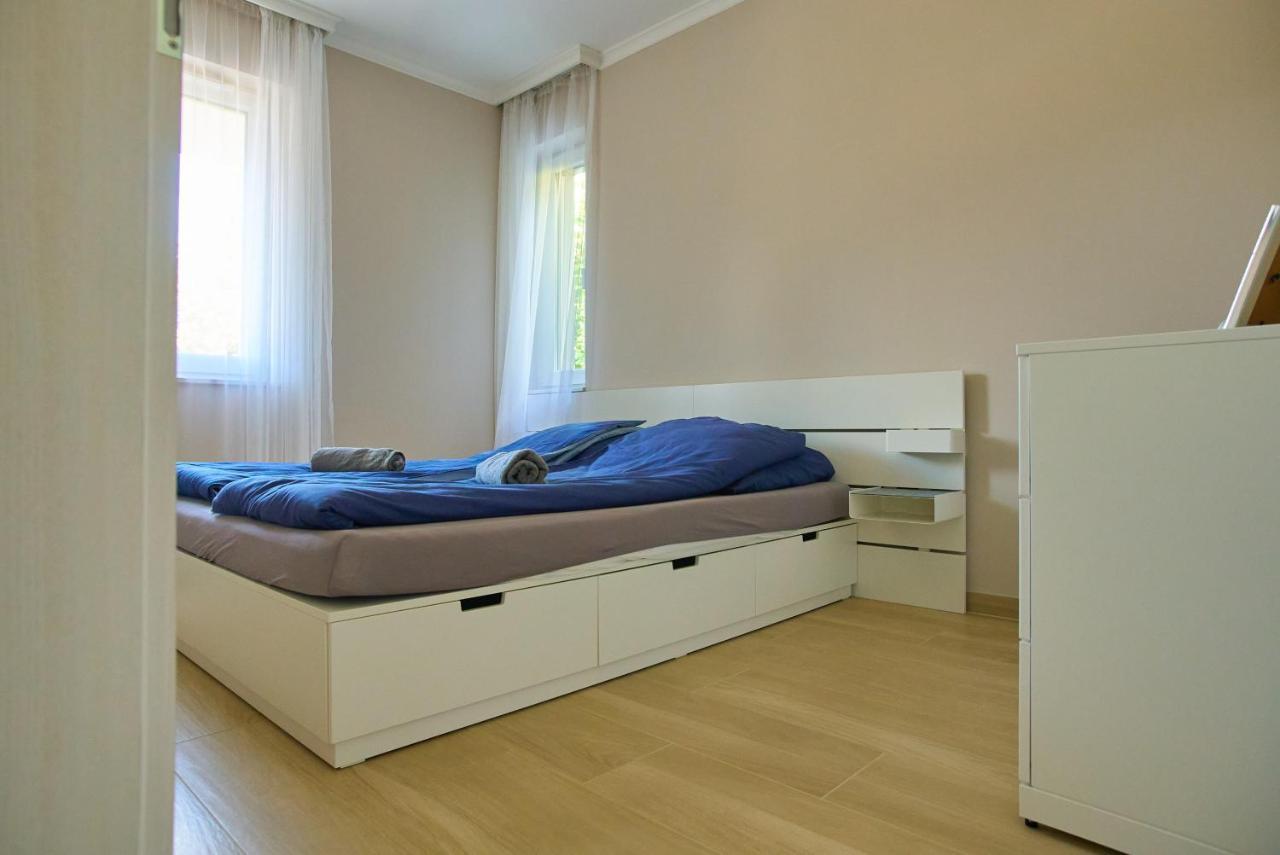 Appartamento Sunlight Grey - Szeged Esterno foto